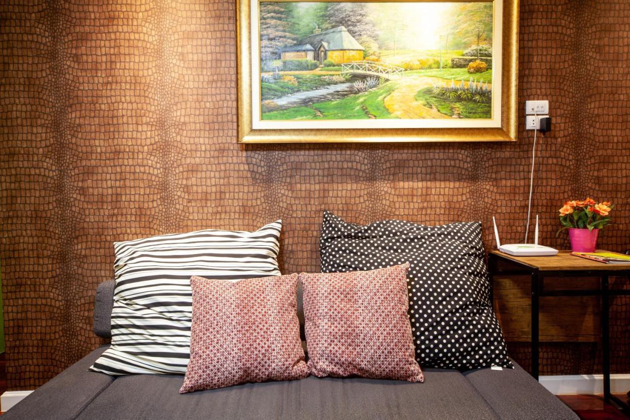 Clean Comfy Cozy Easy To Go Siam Paragon And Chatuchak Market Bangkok Exterior foto